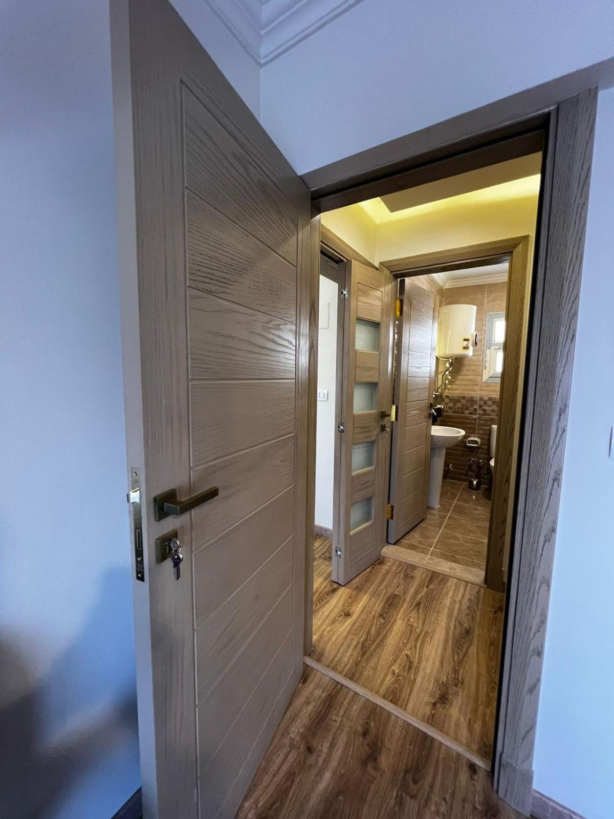 Apartment El Rehab App New *